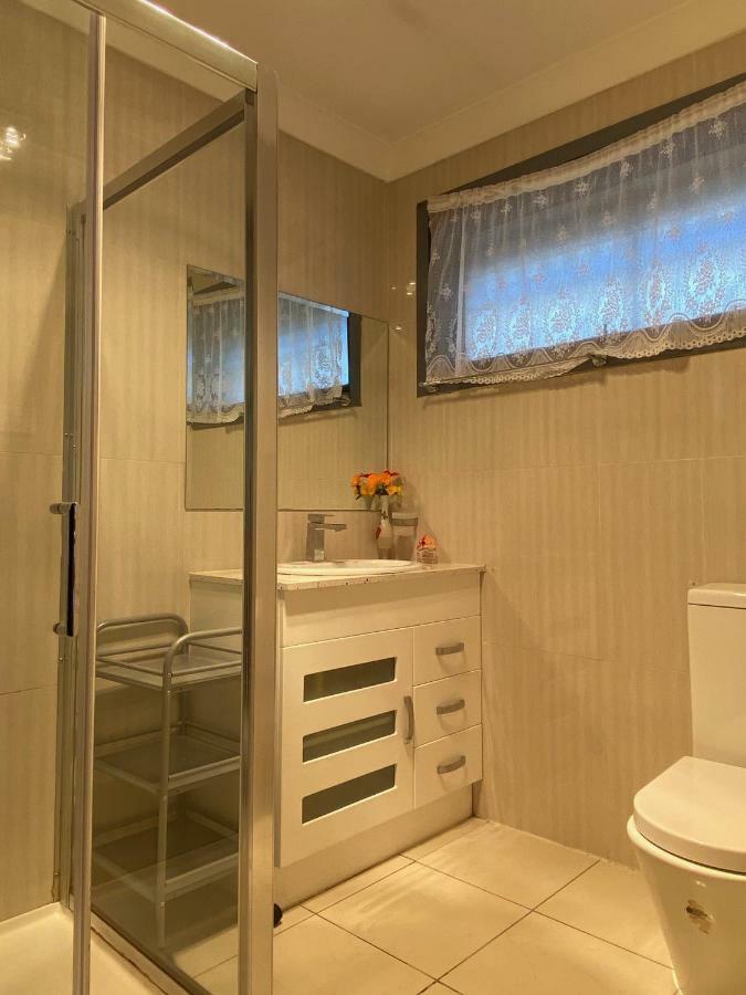 멜번 Entire Hume House 빌라 외부 사진